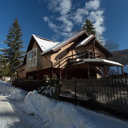 Casa Anne Marie Hotel Sinaia Exterior foto